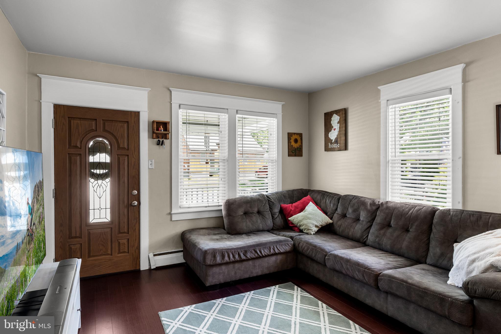 511 Spruce Street Delanco, NJ 08075 - Photo 5 of 26