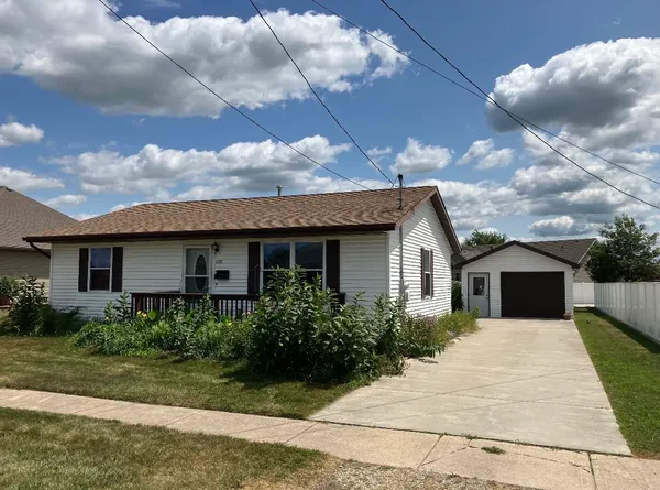 $230,000 | 1115 South Broadway Street, Coal City, IL 60416