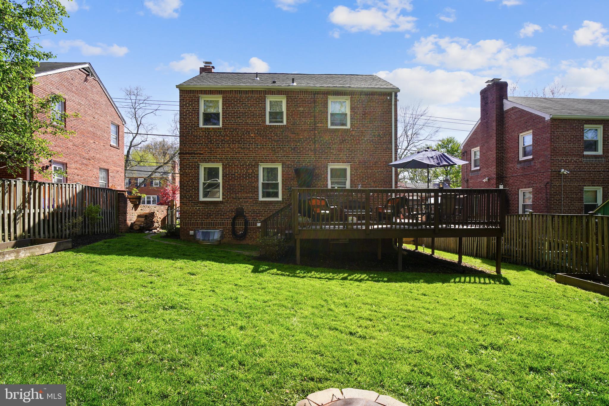 10414 Inwood Avenue Silver Spring, MD 20902 - Photo 43 of 44 Wonderful outdoor space