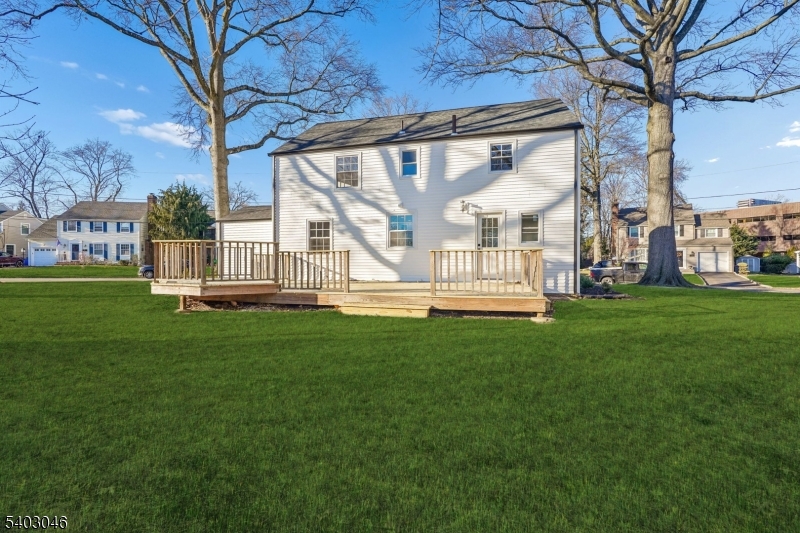 33 Springbrook Road Springfield, NJ 07081 - Photo 33 of 36