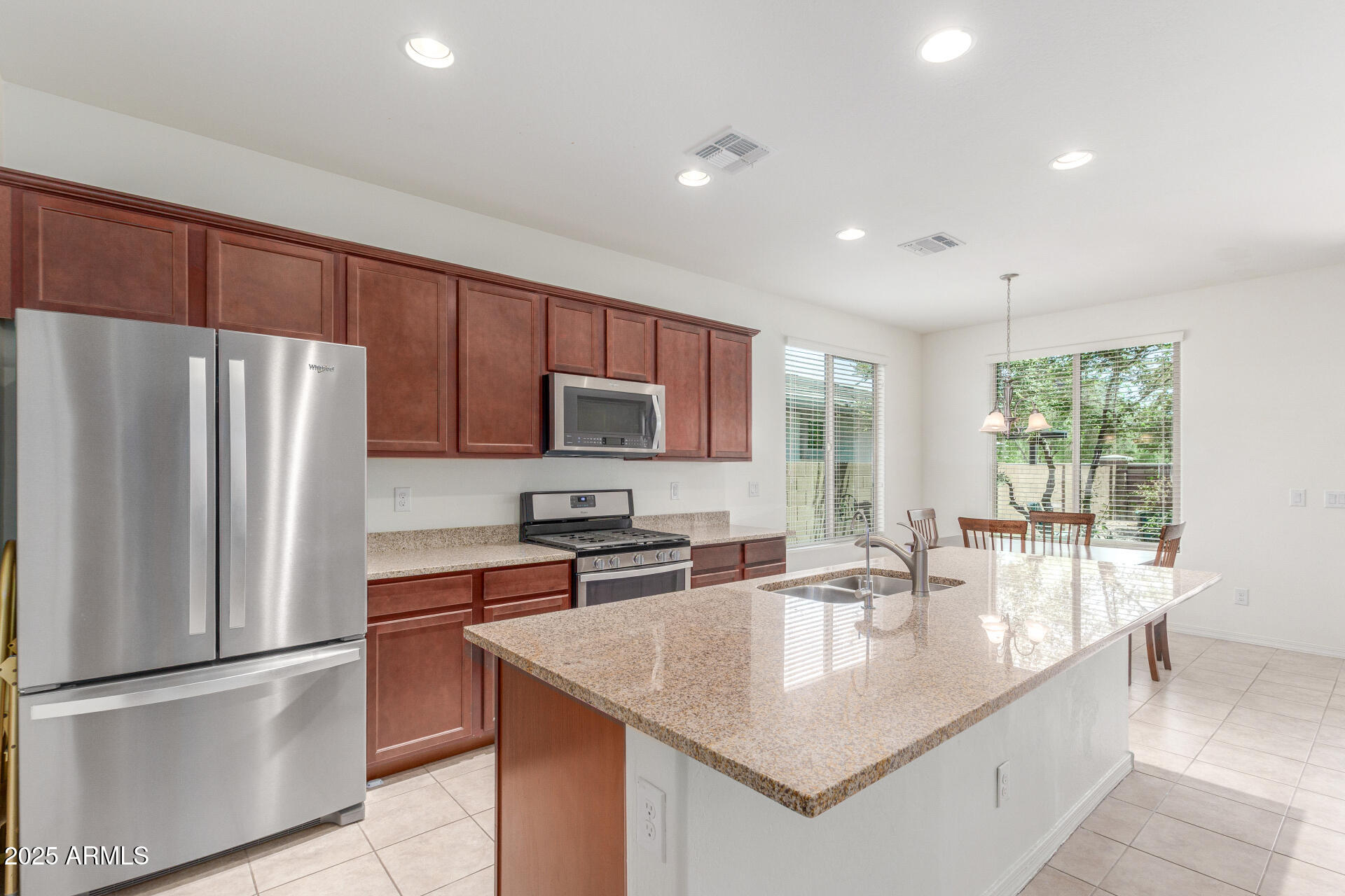 14401 West Wethersfield Road Surprise, AZ 85379 - Photo 9 of 37 13 Wethersfield