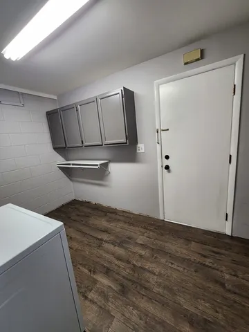 $2,100 | 123 Brewster Court, Unit B, Bloomingdale, IL 60108