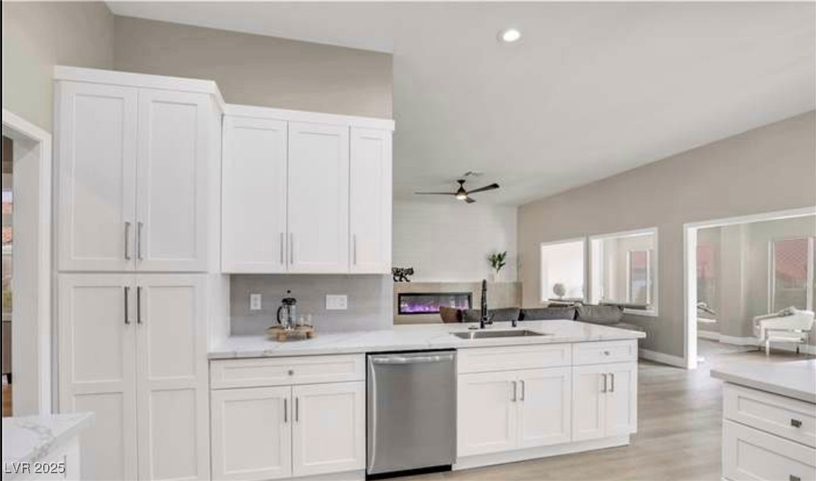 2608 Desert Sands Drive Las Vegas, NV 89134 - Photo 13 of 34