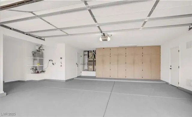 $3,600 | 2608 Desert Sands Drive, Las Vegas, NV 89134