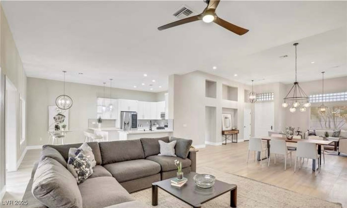 2608 Desert Sands Drive Las Vegas, NV 89134 - Photo 9 of 34