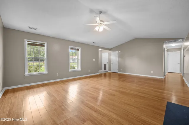 $1,700 | 529 Blackberry Court, Hubert, NC 28539