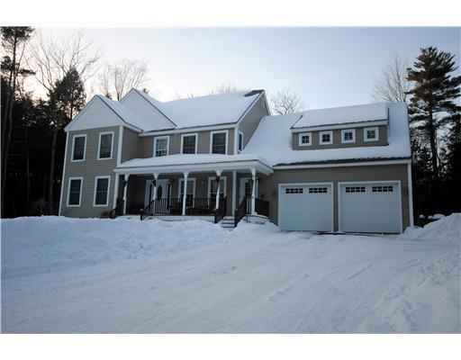 19 Stirling Way Cumberland Center, ME 04021 - Photo 1 of 25 Exterior Front.