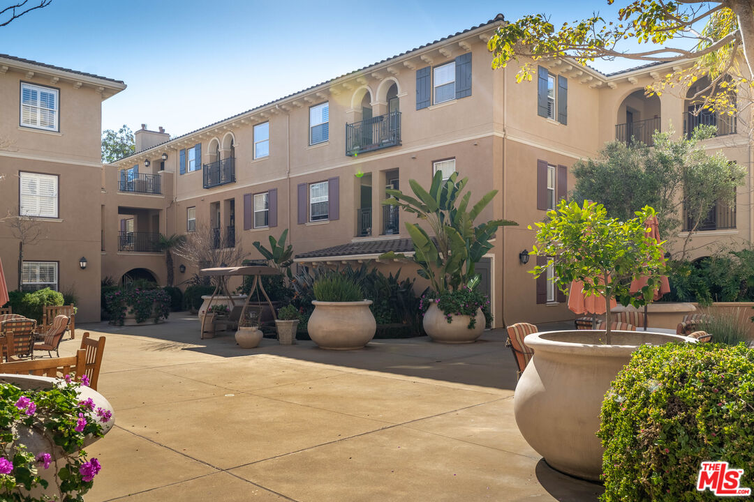 13080 Pacific Promenade, Unit 109 Playa Vista, CA 90094 - Photo 39 of 60 a view of a building with potted plants