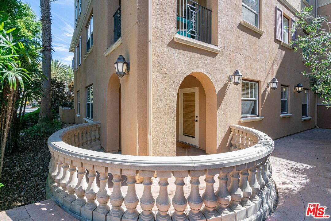 13080 Pacific Promenade, Unit 109 Playa Vista, CA 90094 - Photo 48 of 60 a view of outdoor space deck and patio