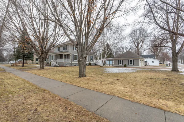$359,900 | 121 6th Avenue Southeast, Elbow Lake, MN 56531