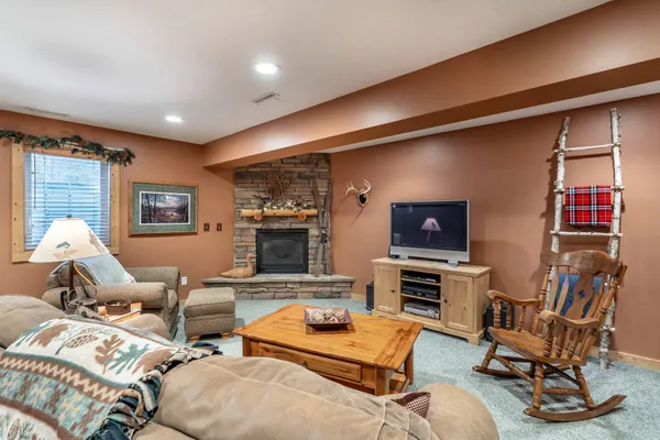 $359,900 | 121 6th Avenue Southeast, Elbow Lake, MN 56531