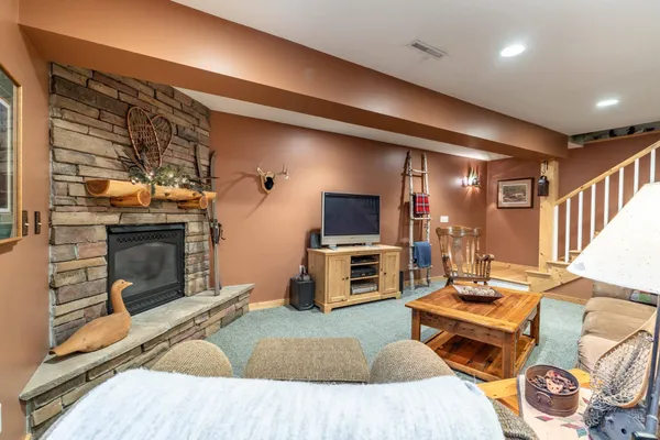 $359,900 | 121 6th Avenue Southeast, Elbow Lake, MN 56531