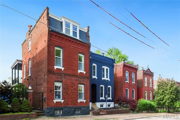 $349,900 | 1906 Wyoming Street, St. Louis, MO 63118