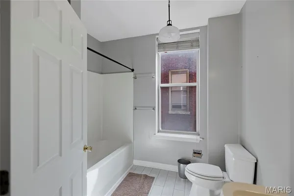 $349,900 | 1906 Wyoming Street, St. Louis, MO 63118