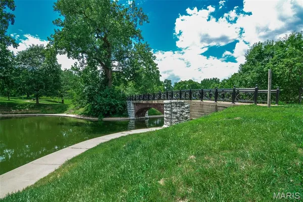 $349,900 | 1906 Wyoming Street, St. Louis, MO 63118