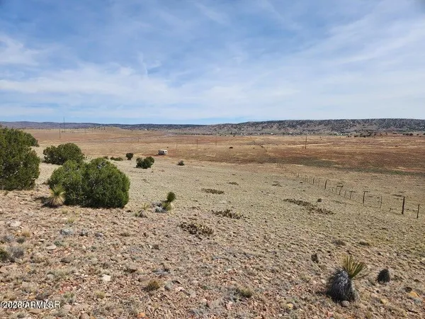 $488,910 | 1470 East Concho Highway, Concho, AZ 85924