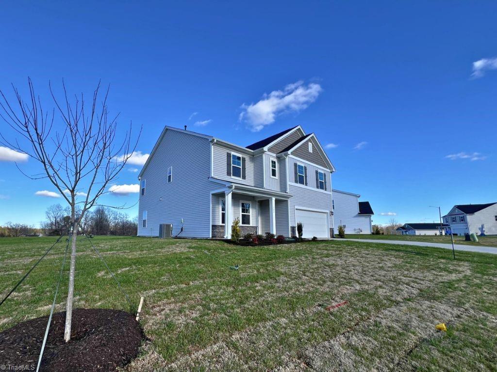 124 Palomino Drive King, NC 27021 - Photo 1 of 49 Corner Lot - Move in Ready!