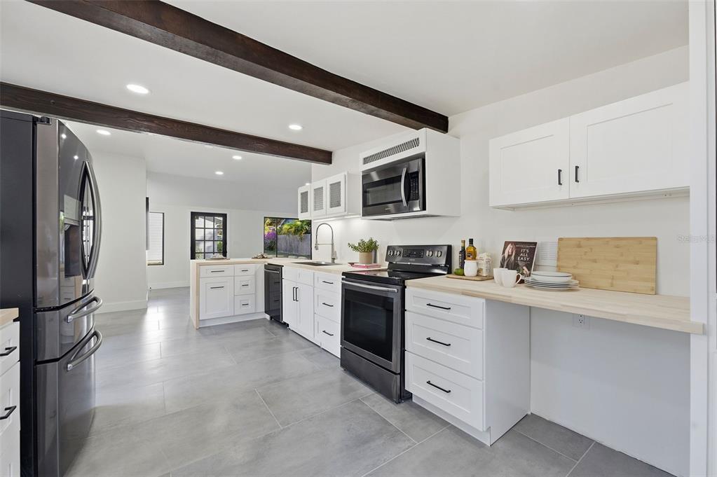 1308 Oregon Street Orlando, FL 32803 - Photo 10 of 31