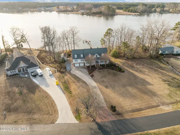 $1,395,000 | 170 Catnip Point Road, Bath, NC 27808