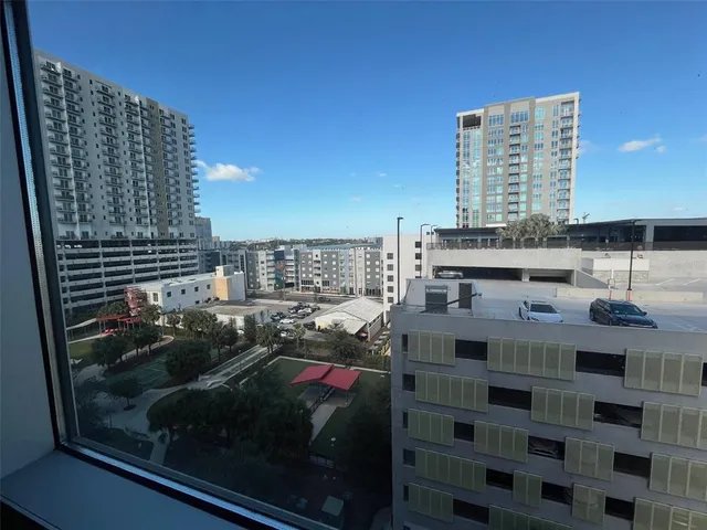 $2,000 | 1208 East Kennedy Boulevard, Unit 817, Tampa, FL 33602