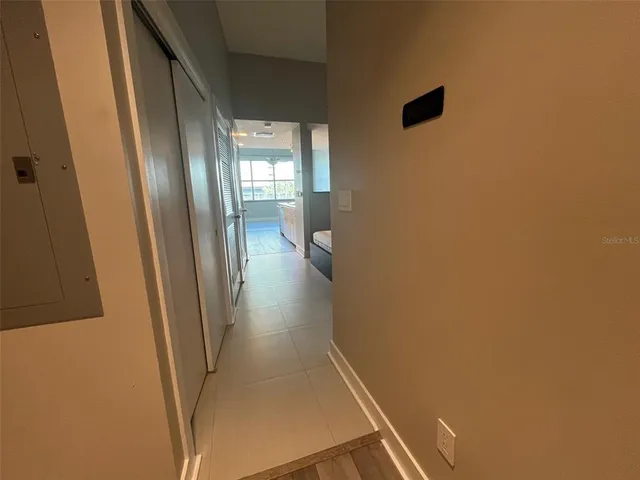 $2,000 | 1208 East Kennedy Boulevard, Unit 817, Tampa, FL 33602