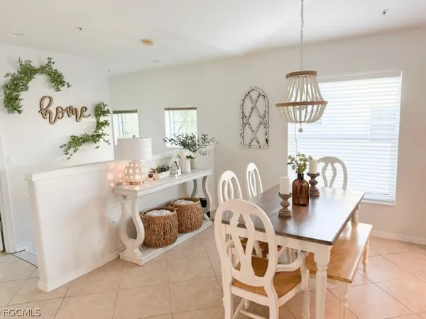 $2,100 | 2616 Somerville Loop, Unit 2108, Cape Coral, FL 33991
