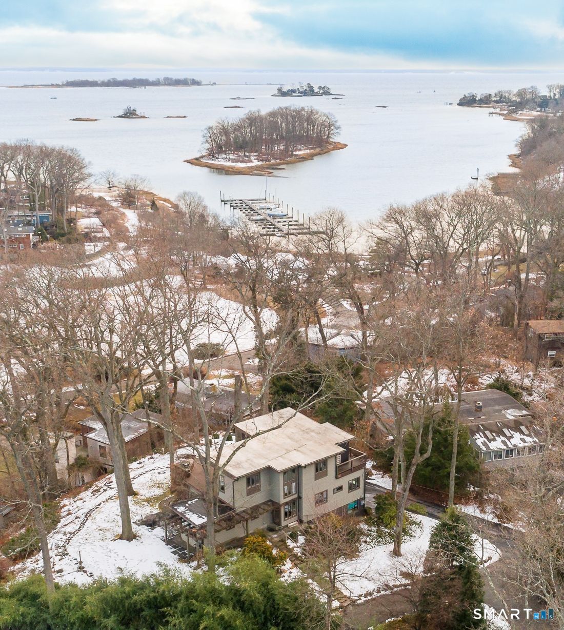 31 Splitrock Road Norwalk, CT 06854 - Photo 1 of 18 a view of a lake in middle of the town