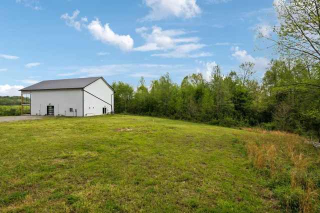 $799,000 | 13128 Highway 49, Erin, TN 37061