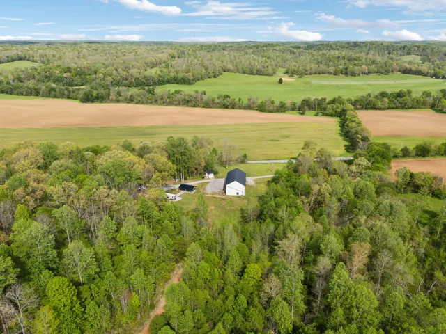$799,000 | 13128 Highway 49, Erin, TN 37061