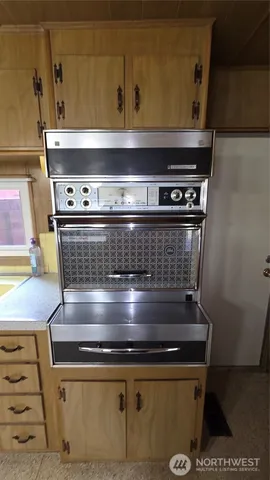 a close view of stove top oven