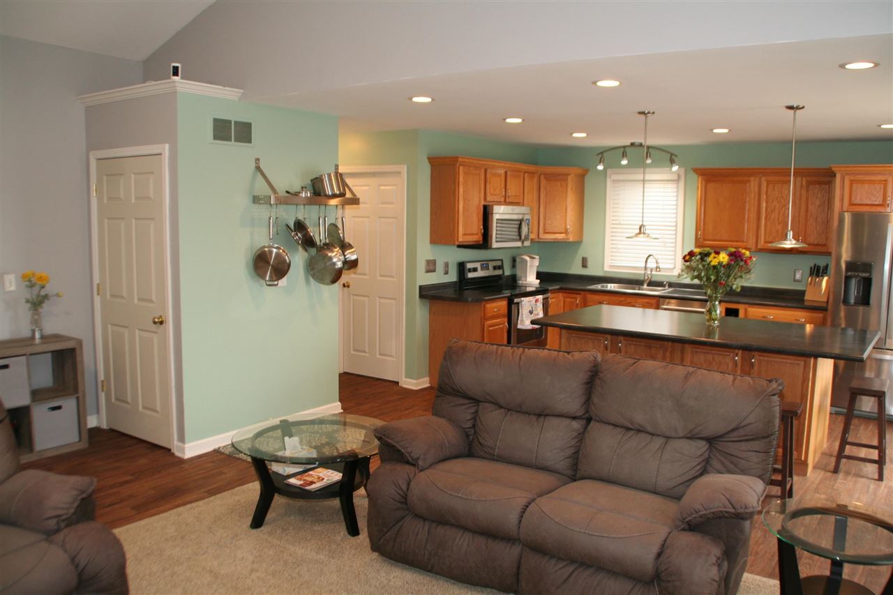 11129 Lapeer Road Davison, MI 48423 - Photo 14 of 31 50068702-13.JPG