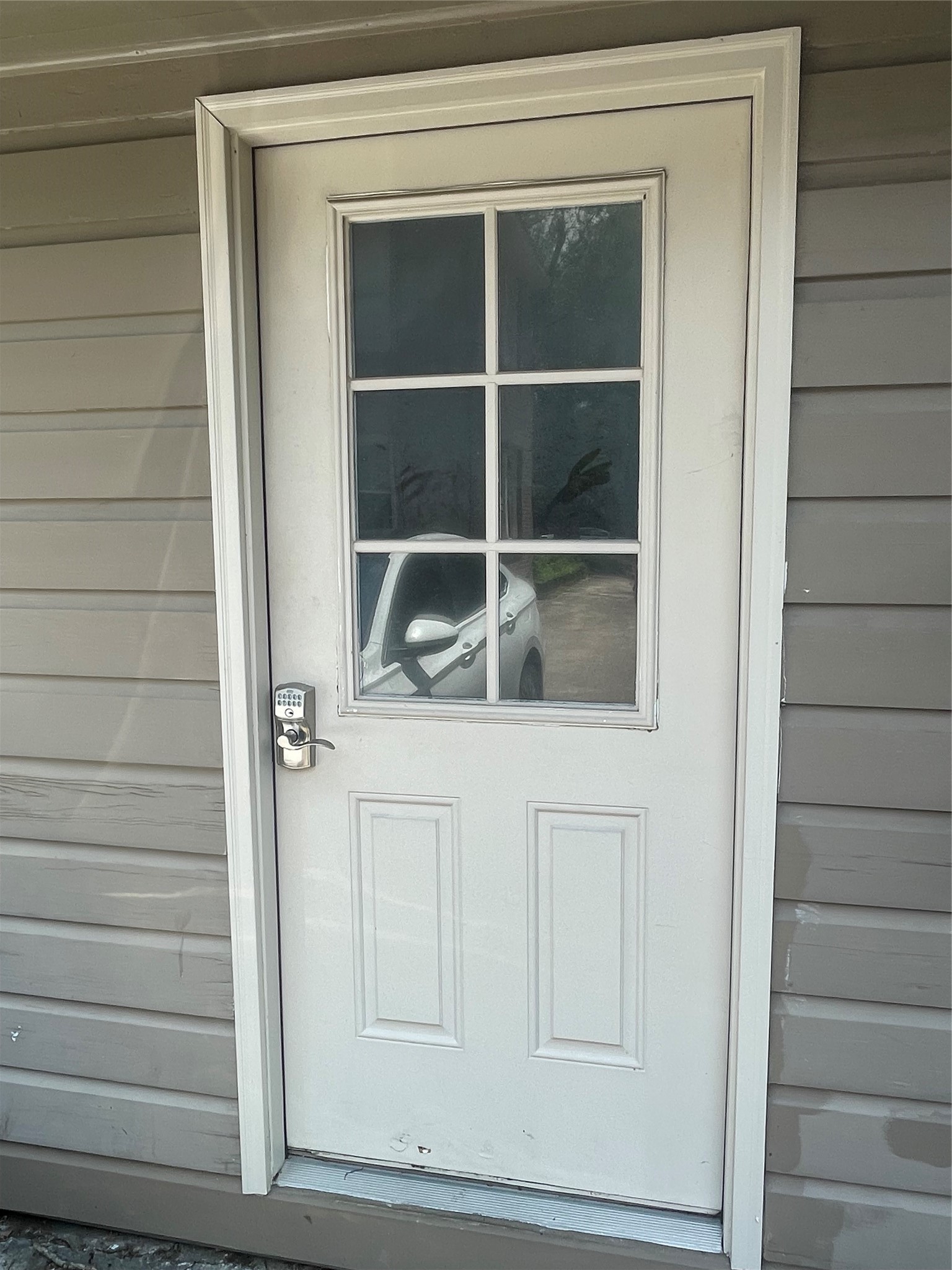 2030 Bissonnet Street Houston, TX 77005 - Photo 10 of 25 a view of front door