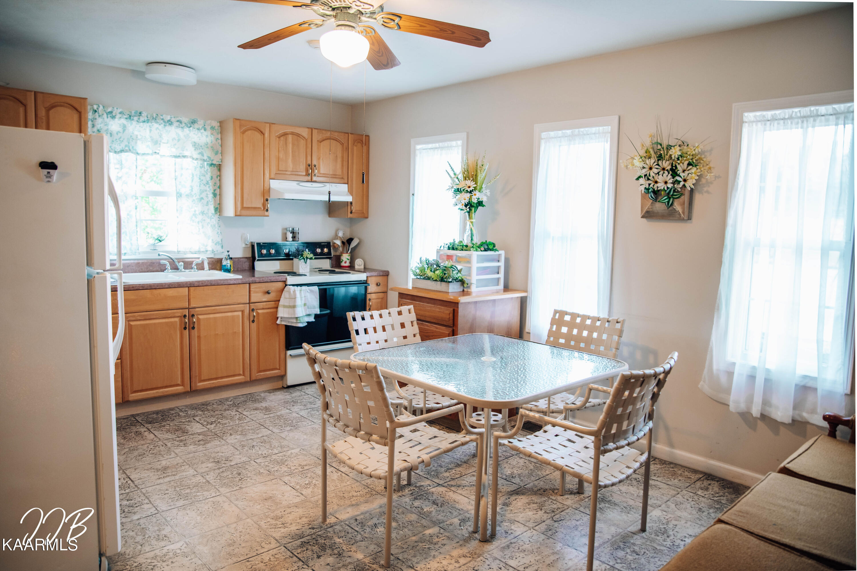 126 Blakemore Mill Road Ewing, VA 24248 - Photo 29 of 30 1H0A9435