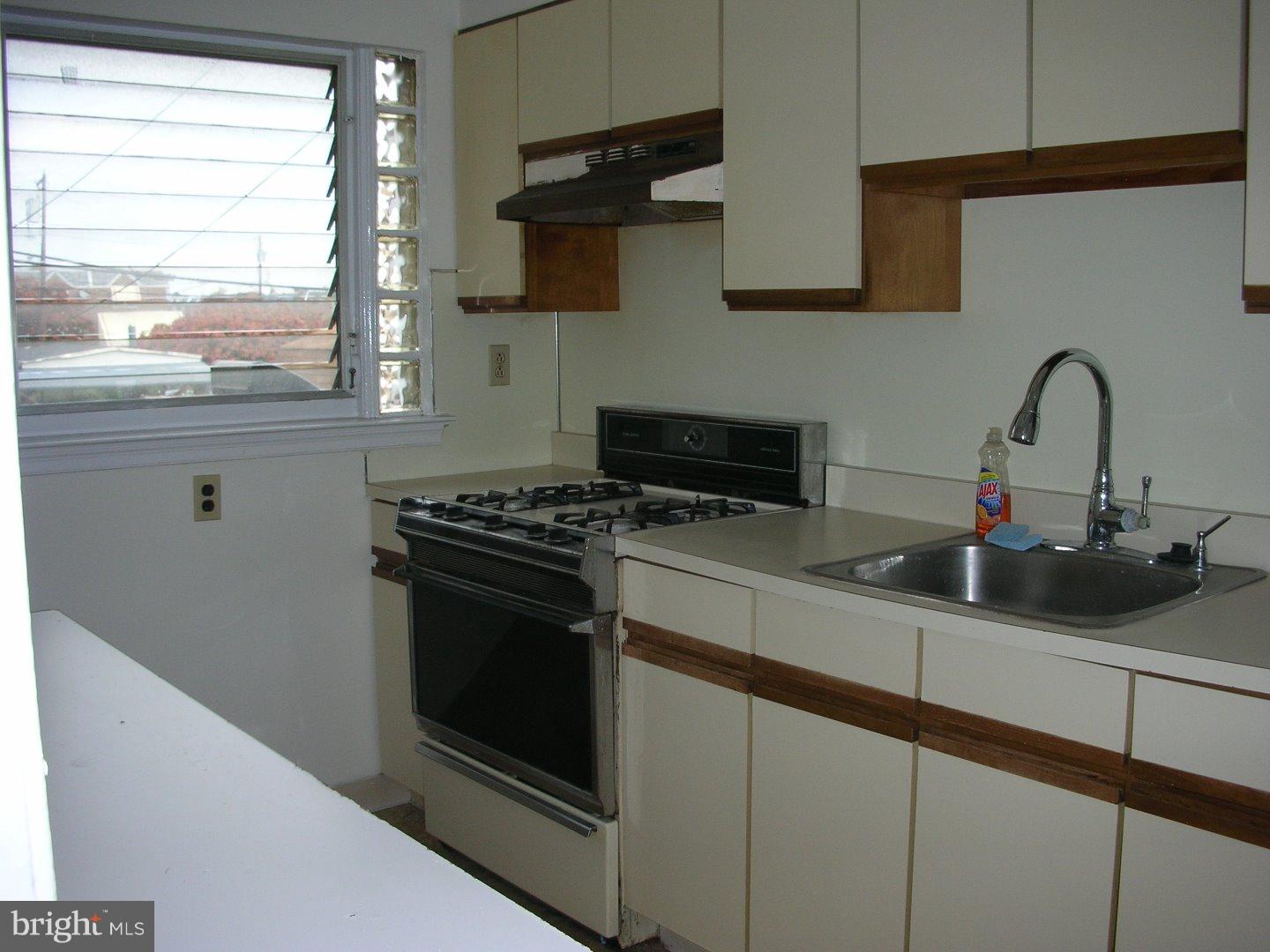 3407 Decatur Street Philadelphia, PA 19136 - Photo 3 of 9 Gallery Image 3