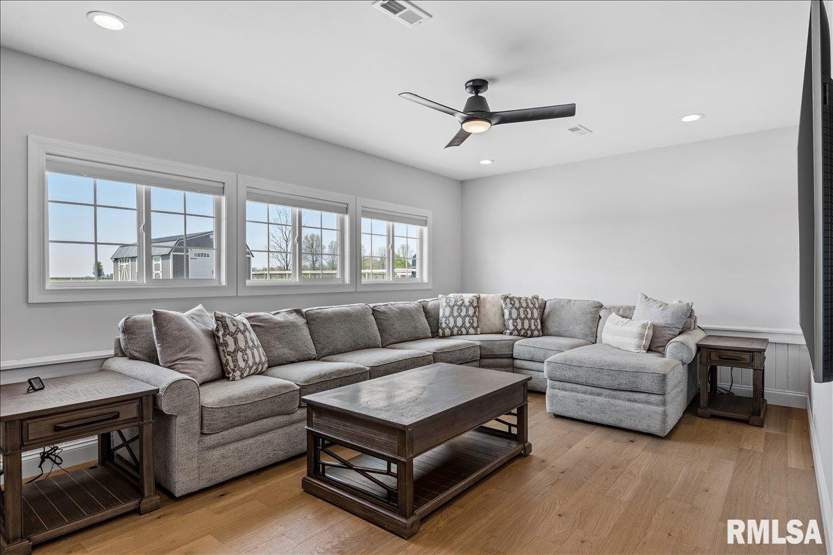 4800 West Divernon Road Auburn, IL 62615 - Photo 26 of 52