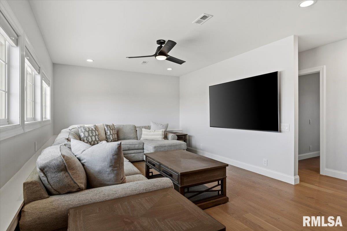 4800 West Divernon Road Auburn, IL 62615 - Photo 27 of 52