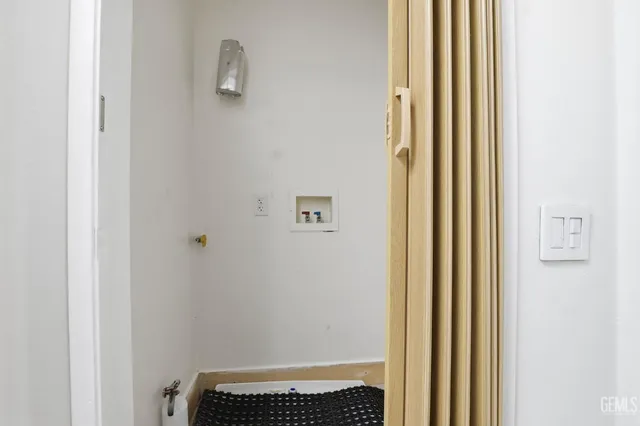 a close up of a mirror