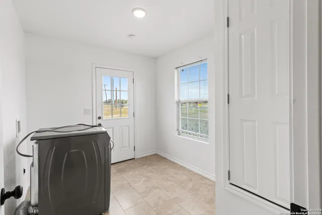 a view of a storage & utility room in a utility room