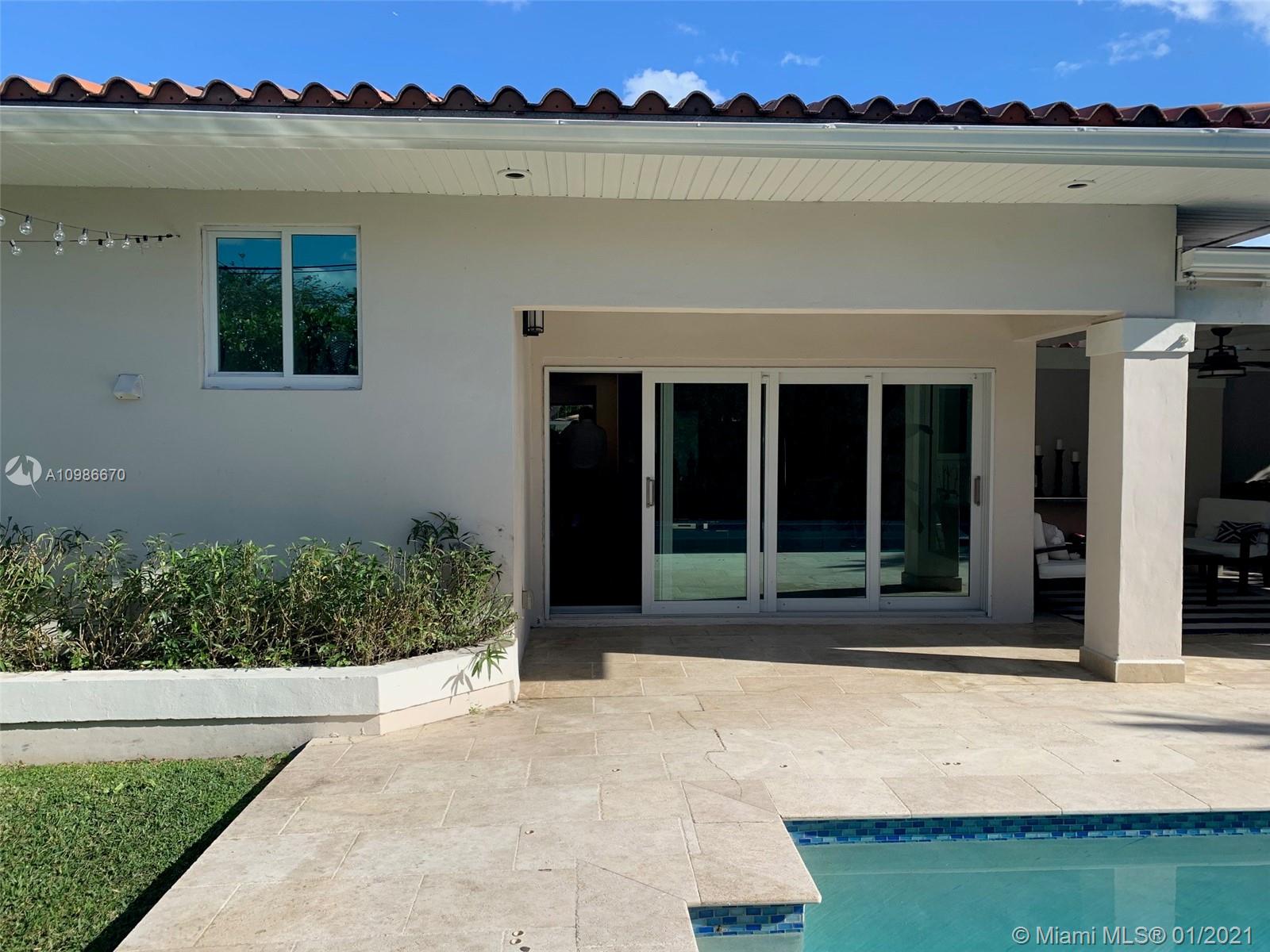 412 Ridgewood Road Key Biscayne, FL 33149 - Photo 20 of 31