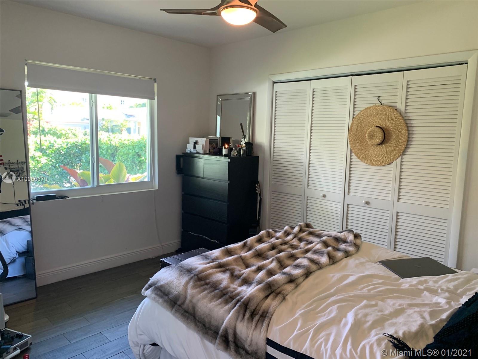 412 Ridgewood Road Key Biscayne, FL 33149 - Photo 24 of 31