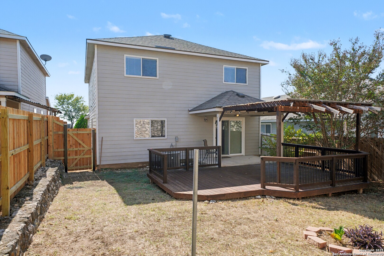 3615 Longhorn Creek San Antonio, TX 78261 - Photo 39 of 42 a front view of a house with garden