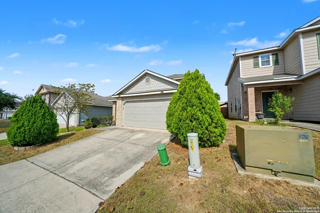 a house view with a outdoor space