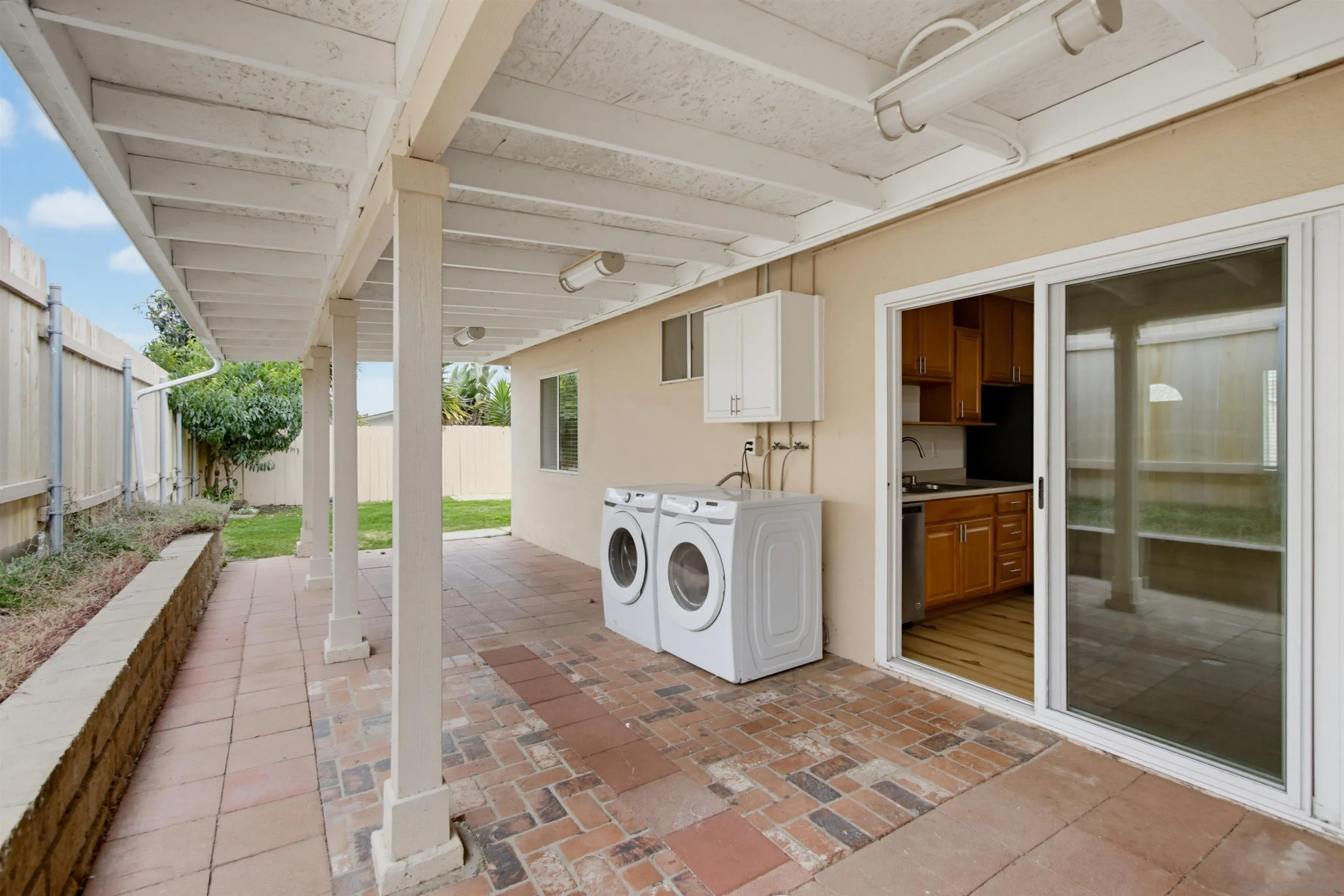 1090 Gardena Road Encinitas, CA 92024 - Photo 10 of 11