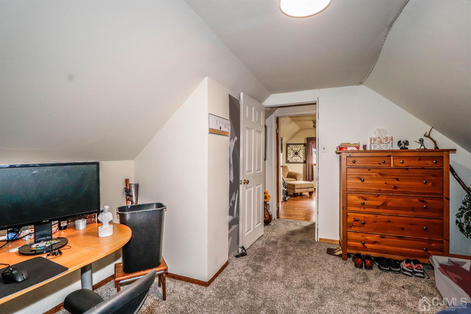 25 Roberts Road New Brunswick, NJ 08901 - Photo 19 of 27 Gallery Image 19
