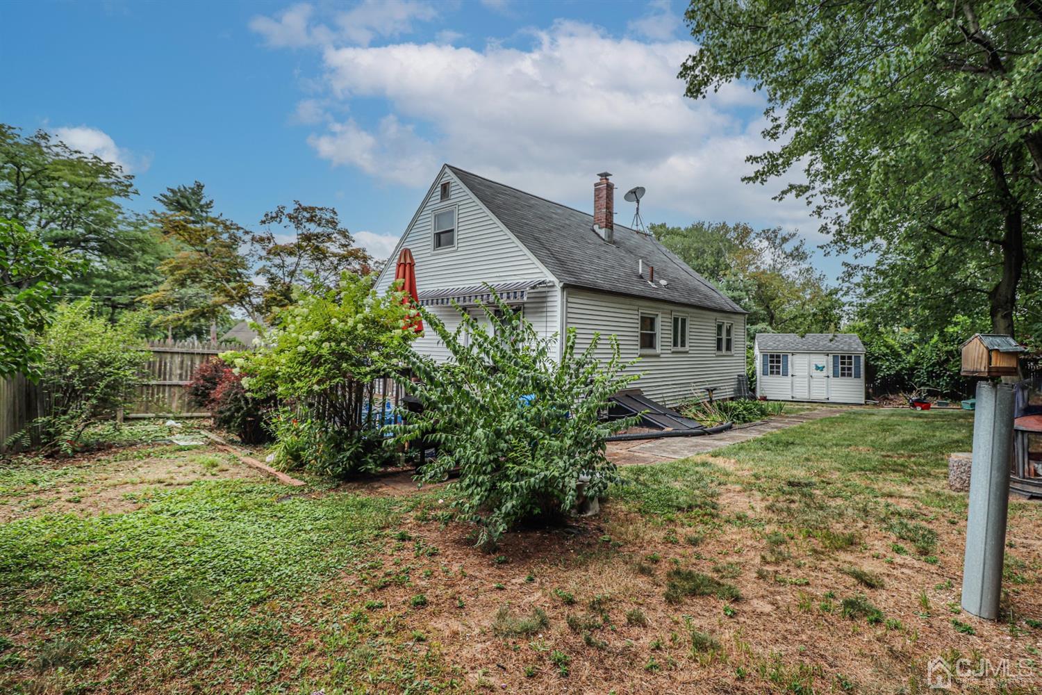 25 Roberts Road New Brunswick, NJ 08901 - Photo 27 of 27 Gallery Image 27