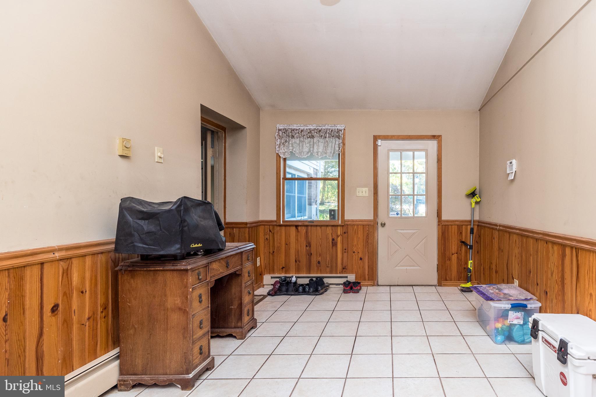 3021 Finland Road Pennsburg, PA 18073 - Photo 32 of 50 Mud room