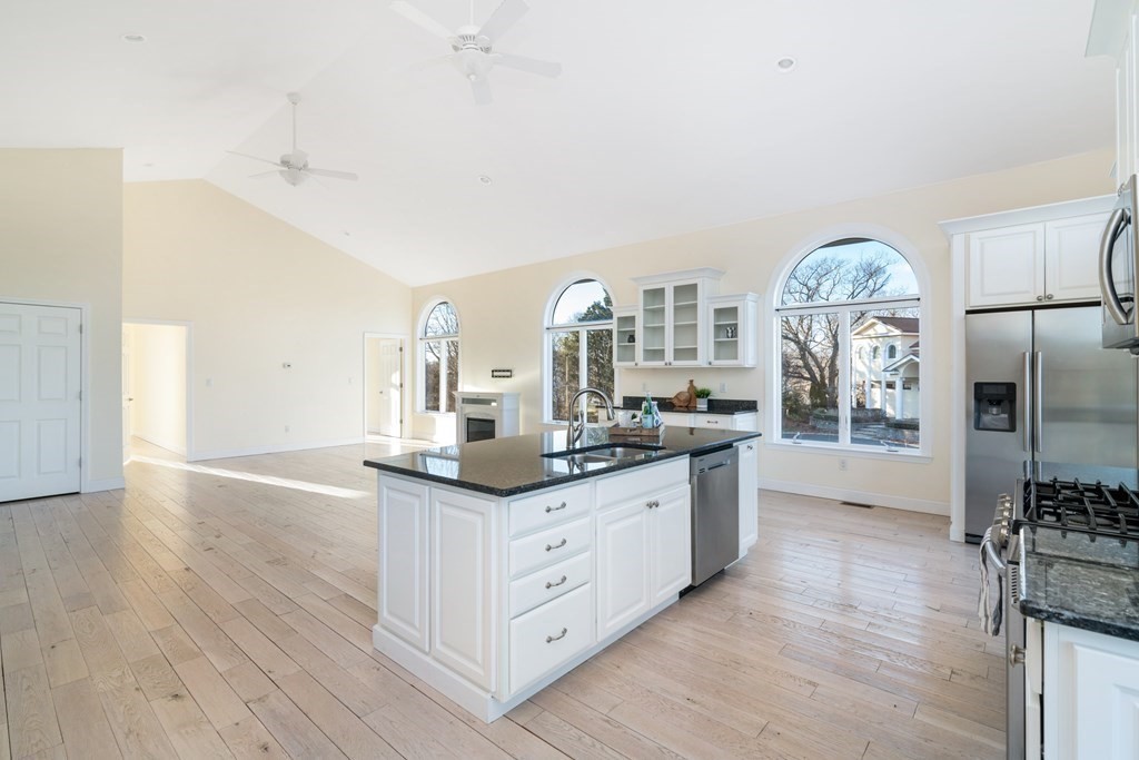 140 Border Street Cohasset, MA 02066 - Photo 35 of 36