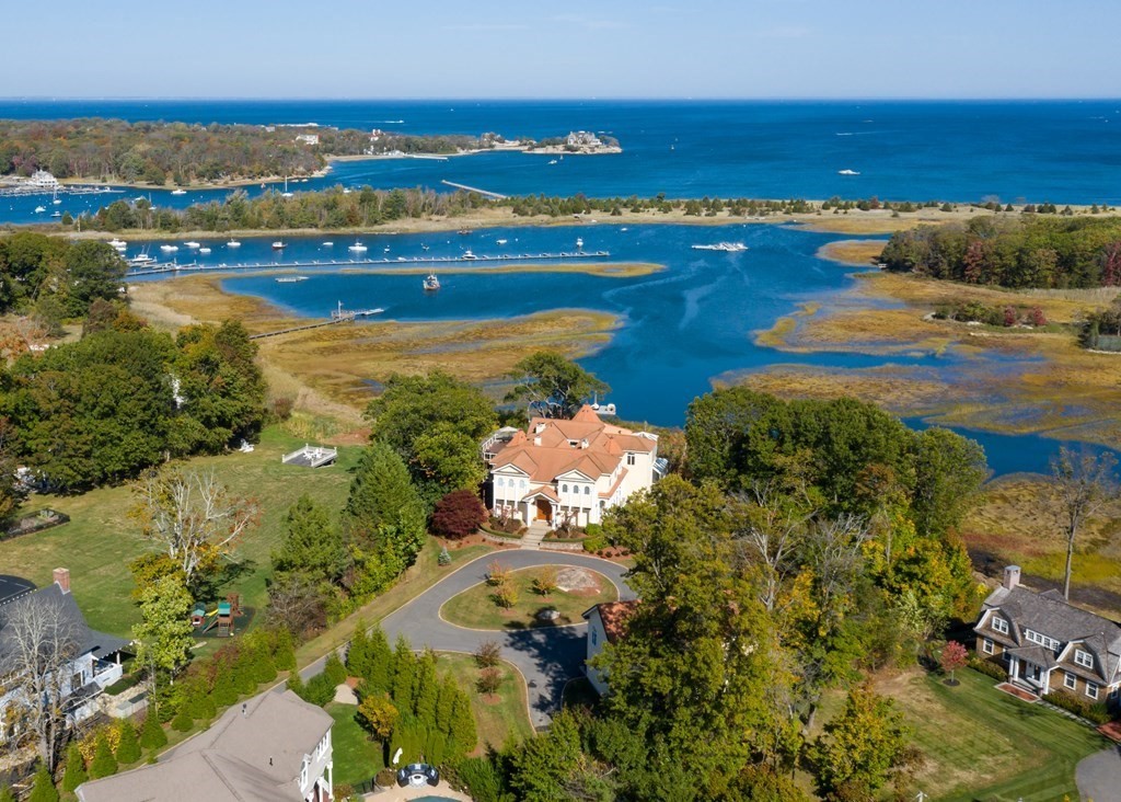 140 Border Street Cohasset, MA 02066 - Photo 5 of 36