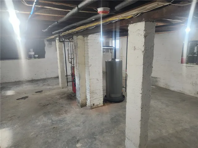 $365,000 | 15 South Carpenter Street, East Providence, RI 02914