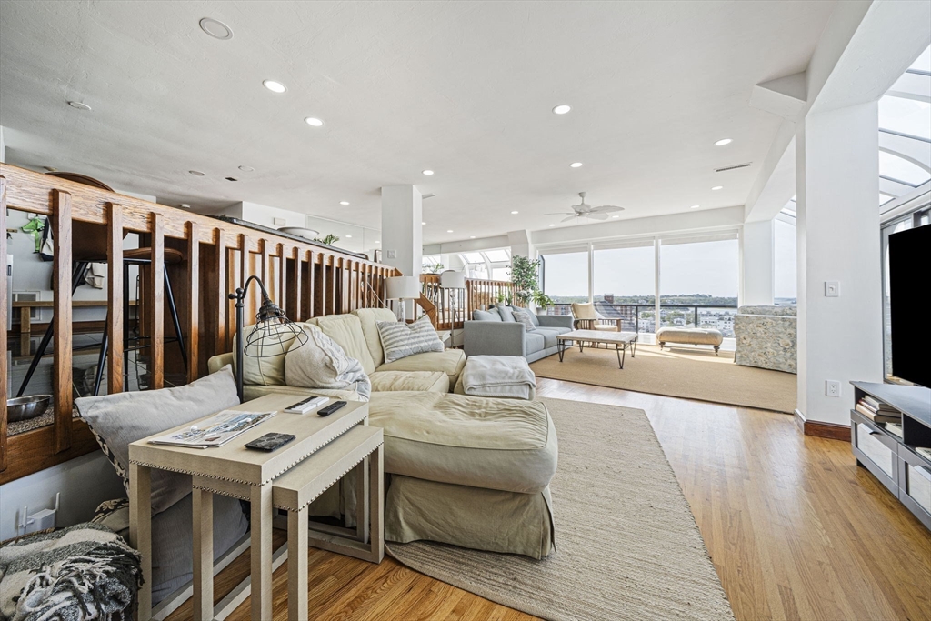 62 Oceanside Drive, Unit 62 Hull, MA 02045 - Photo 15 of 39